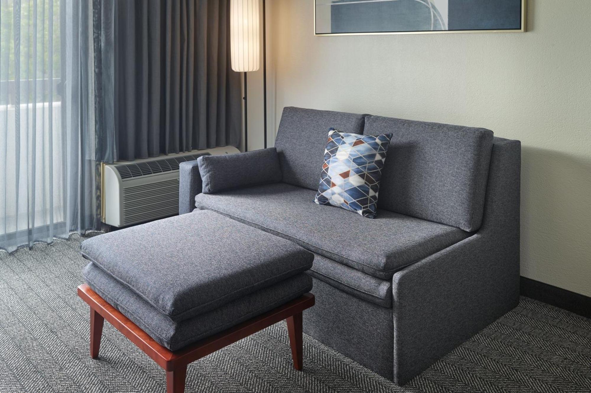 Hotel Courtyard By Marriott Atlanta Executive Park/Emory Exterior foto
