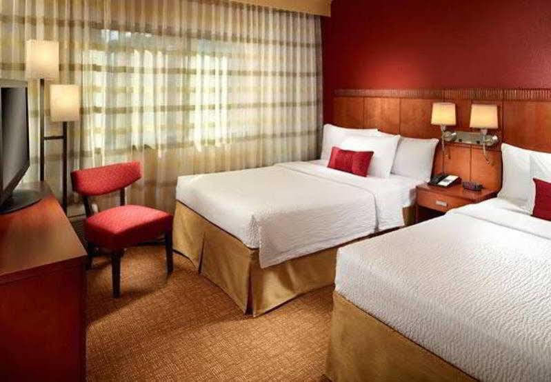 Hotel Courtyard By Marriott Atlanta Executive Park/Emory Exterior foto